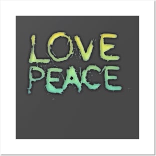 T SHIRT LOVE PEACE Posters and Art